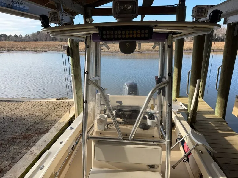 Slide: The Image of Parker Marine 1801 Center Console 2012 - 1