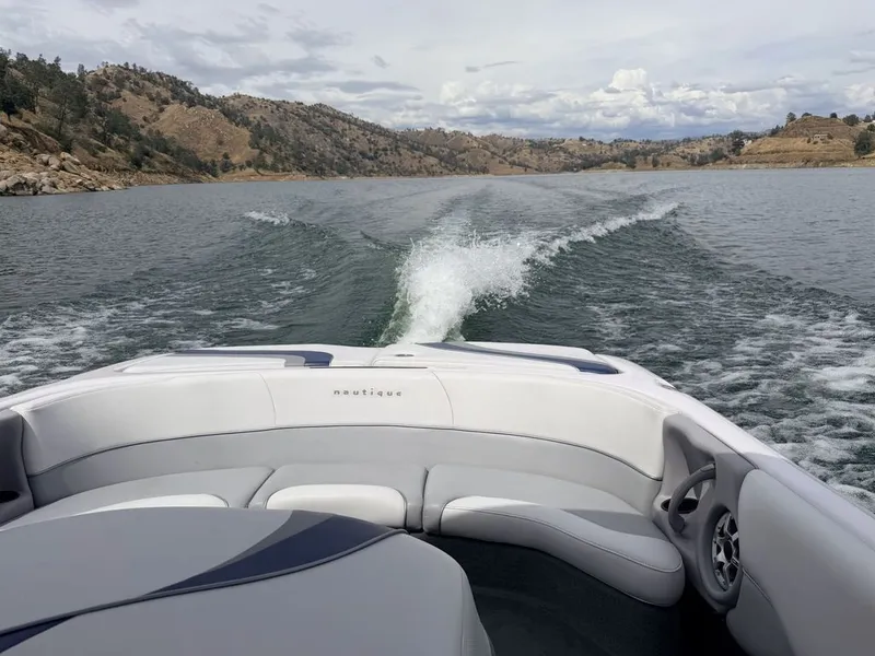 Slide: The Image of Correct Craft Air Nautique 2005 - 11