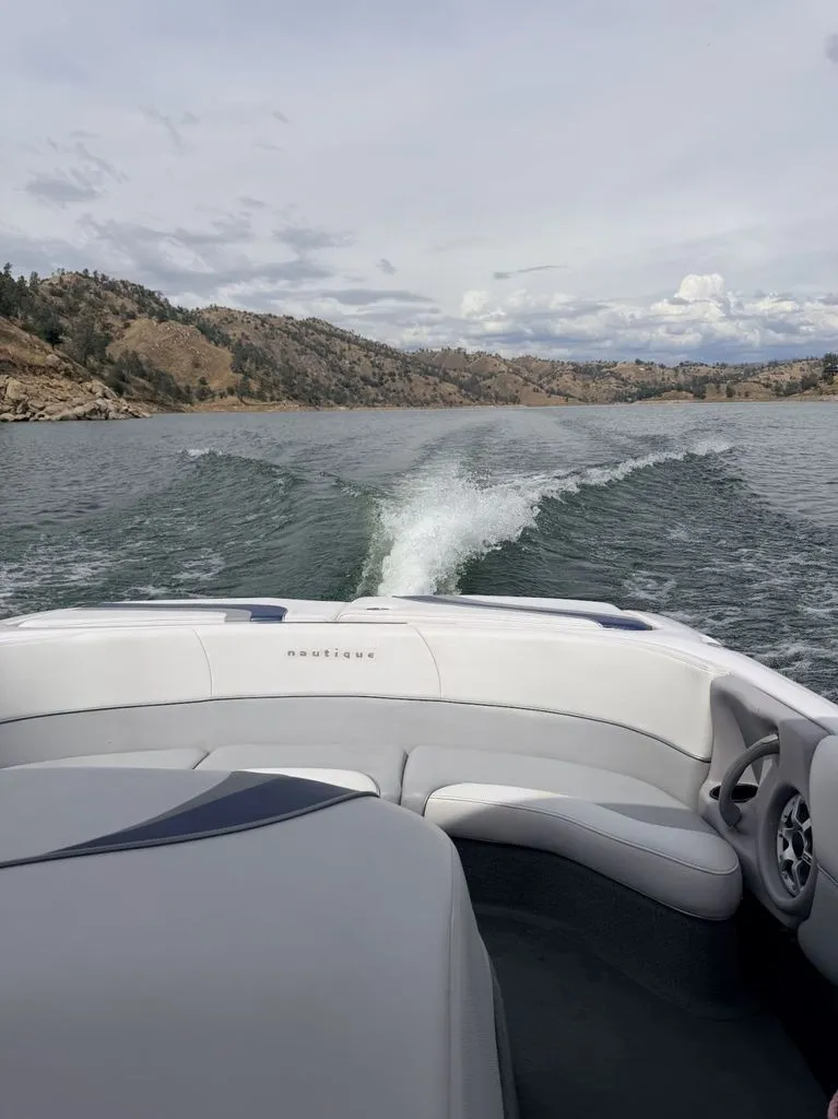 Slide: The Image of Correct Craft Air Nautique 2005 - 12