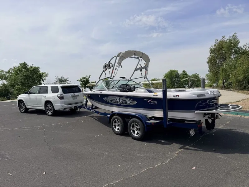 Slide: The Image of Correct Craft Air Nautique 2005 - 21