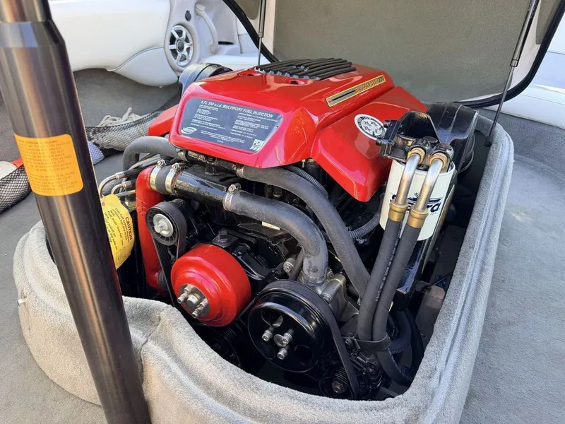 Slide: The Image of Correct Craft Air Nautique 2005 - 33