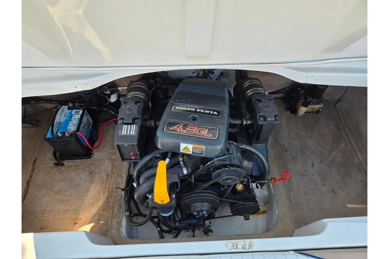 Slide: The Image of Engine compartment of a 2001 Caravelle 188 Bow Rider with Volvo Penta 4.3GL engine. - 21