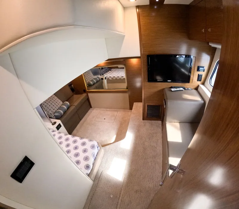 Slide: The Image of Cruisers 41 Cantius 2016 - 25