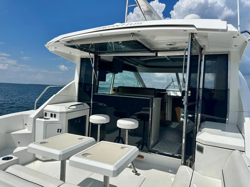Slide: The Image of Cruisers 41 Cantius 2016 - 36
