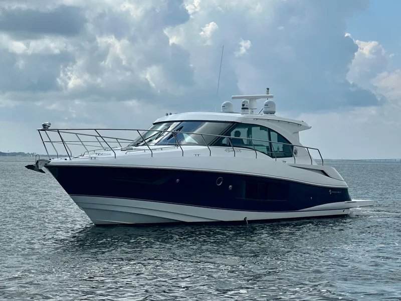 Slide: The Image of Cruisers 41 Cantius 2016 - 1