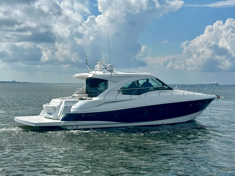 Slide: The Image of Cruisers 41 Cantius 2016 - 5