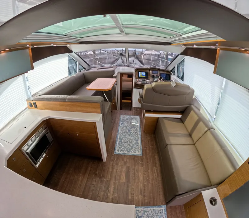 Slide: The Image of Cruisers 41 Cantius 2016 - 10