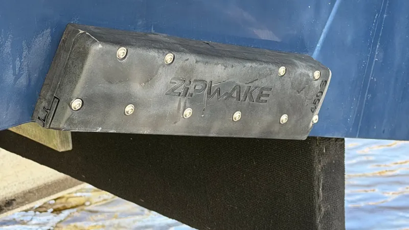 Slide: The Image of Zipwake 450S on Jeanneau NC 795 Series 2, 2024. - 6