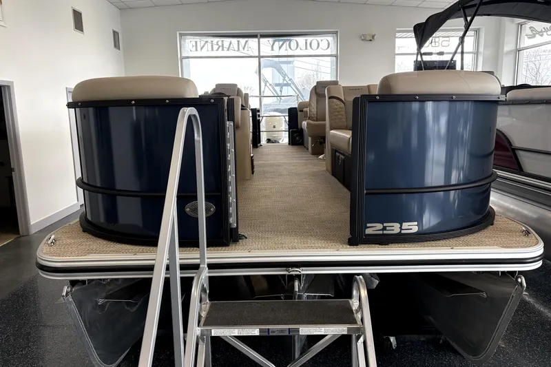 Slide: The Image of Crest 235 SLC Conquest 2026 with Mercury 150 engine. - 8