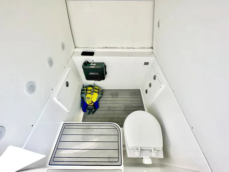 Slide: The Image of Cape Horn Yachts CAPE HORN 2022 - 19