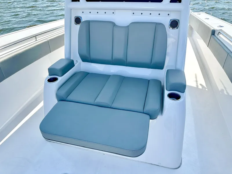 Slide: The Image of Cape Horn Yachts CAPE HORN 2022 - 29