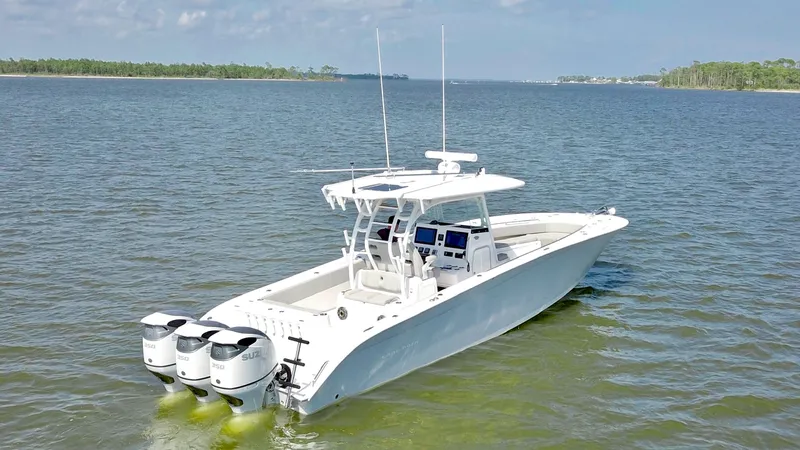 Slide: The Image of Cape Horn Yachts CAPE HORN 2022 - 5