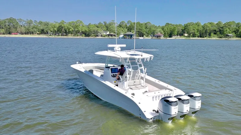 Slide: The Image of Cape Horn Yachts CAPE HORN 2022 - 7