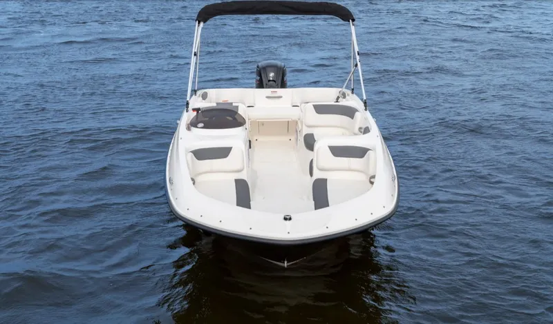 Slide: The Image of Bayliner 18 Element 2026 - 3