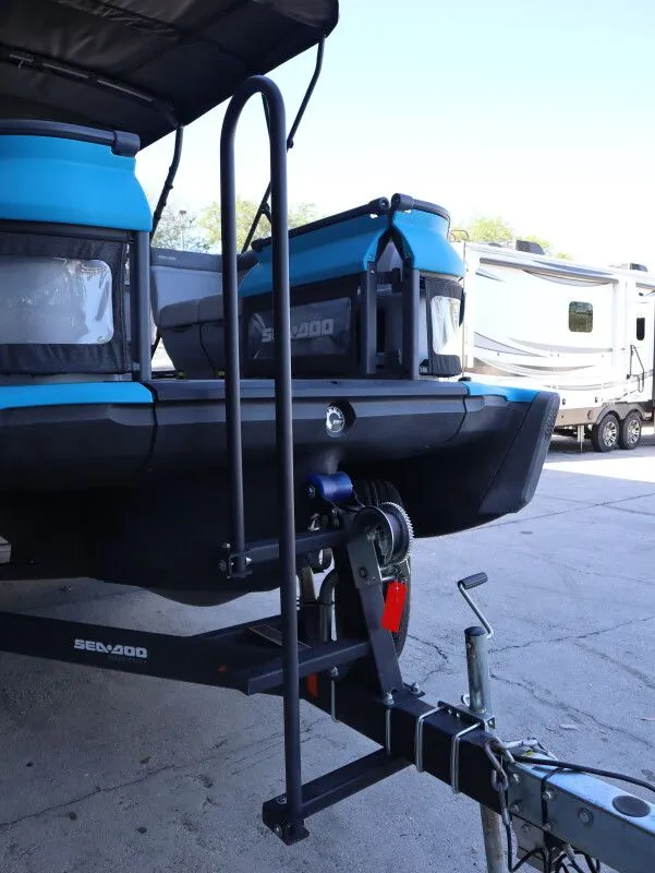 Slide: The Image of Sea-Doo Switch Cruise 21 2023 - 13