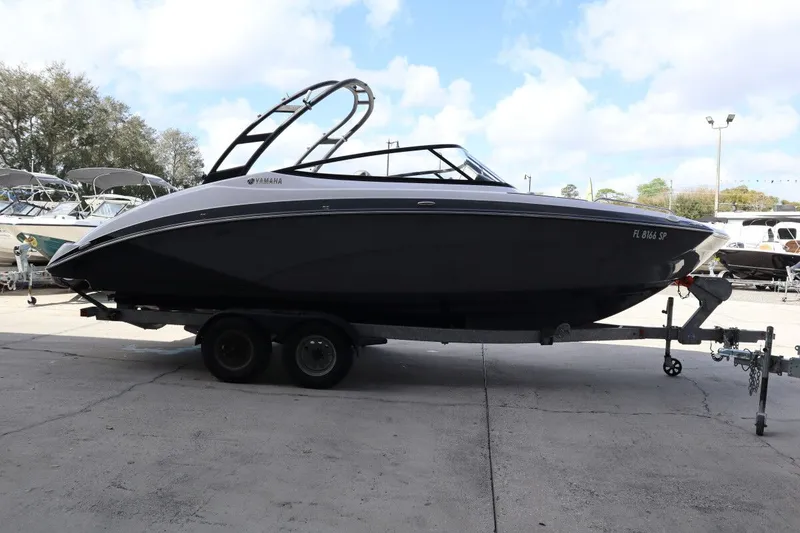 Slide: The Image of Yamaha AR240 2020 - 3