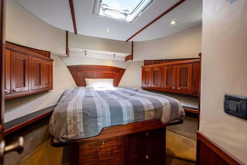 Slide: The Image of Owner's Stateroom - 11