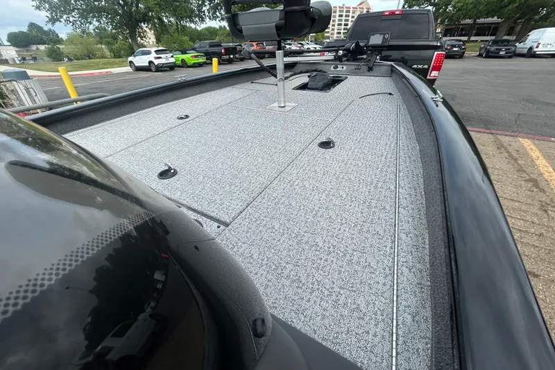 Slide: The Image of 2020 Tracker Pro Team 190 TX boat deck in parking lot, featuring sleek design and modern equipment. - 67