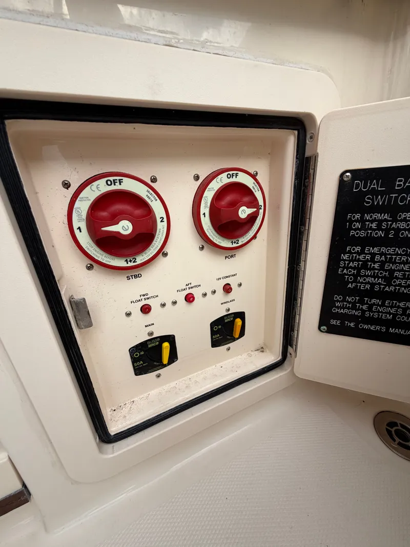 Slide: The Image of Interior of 2019 Grady-White Freedom 307 boat with sink and controls. - 32