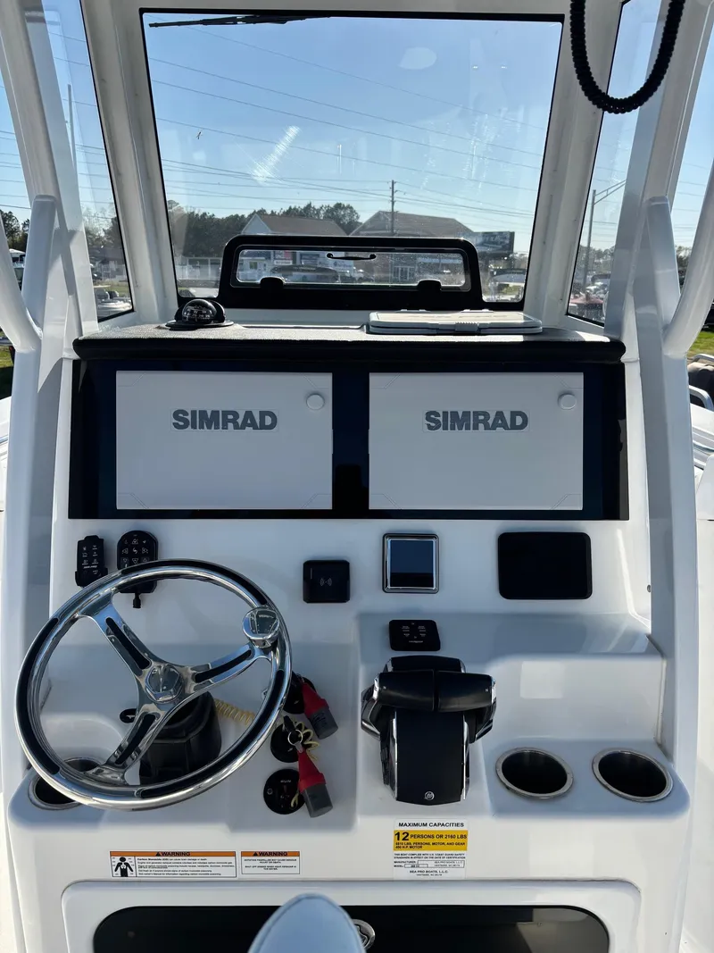 Slide: The Image of Sea Pro 262 TT DLX 2024 - 36