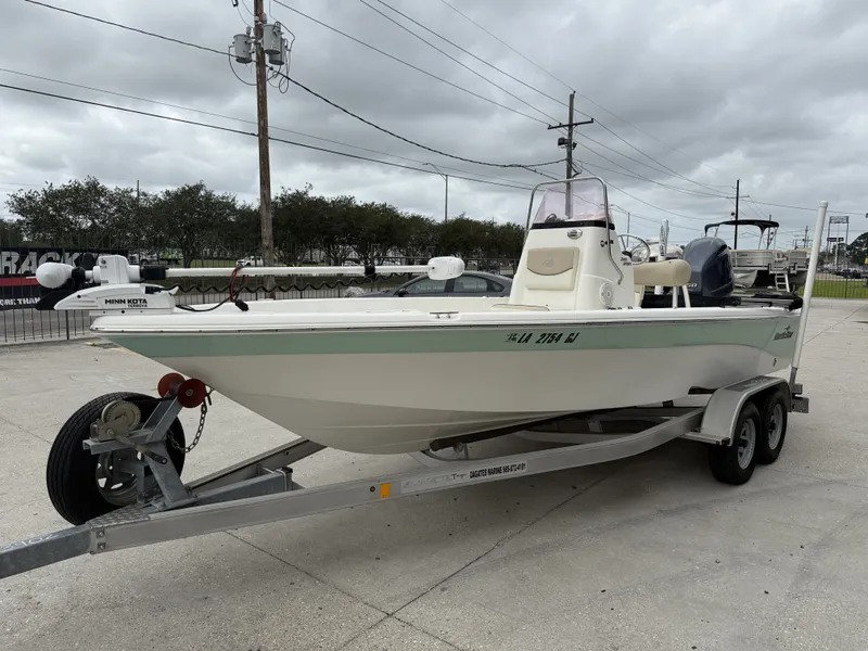 Slide: The Image of NauticStar 2140 Sport 2018 - 3