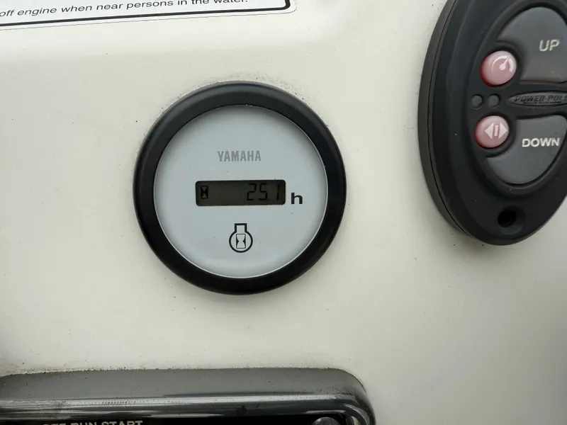 Slide: The Image of NauticStar 2140 Sport 2018 - 9