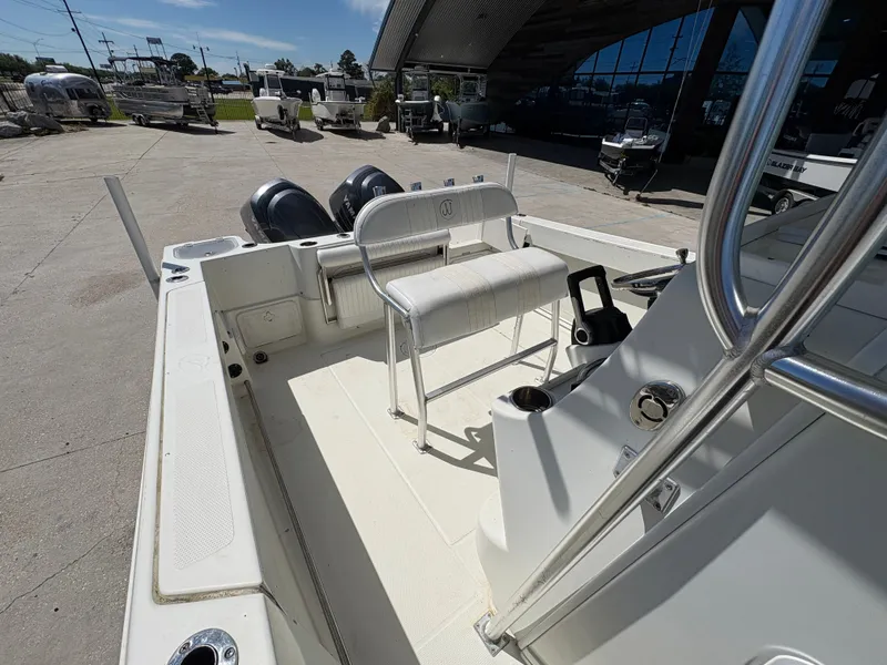 Slide: The Image of Sailfish 2360 CC 2006 - 21