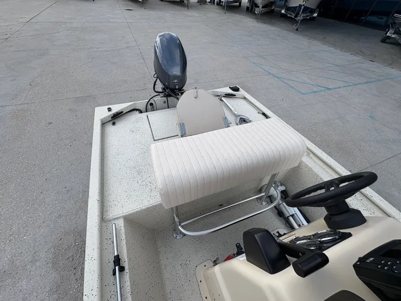 Slide: The Image of Xpress 16' CC 2012 - 6