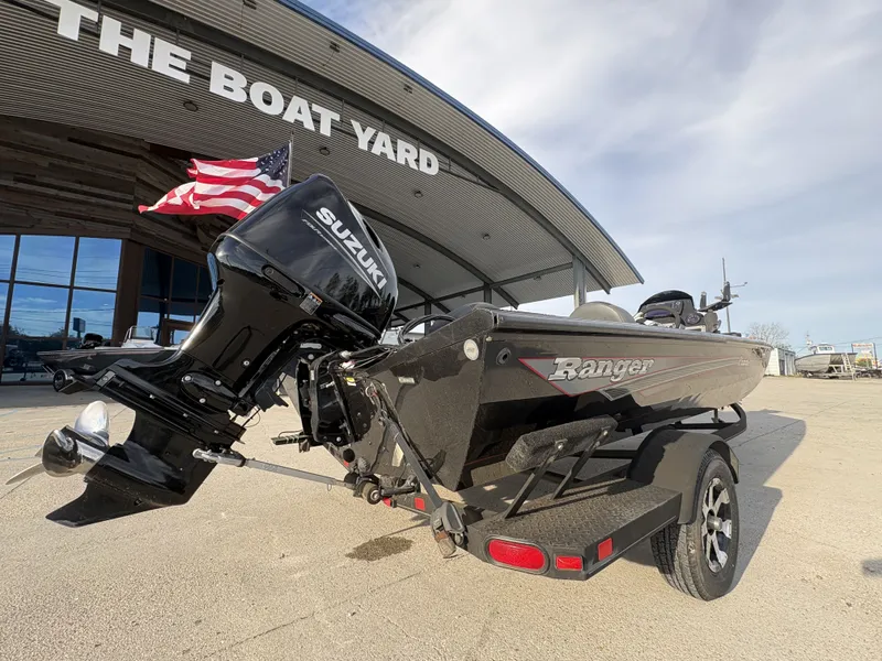 Slide: The Image of Ranger RT188 2016 - 12