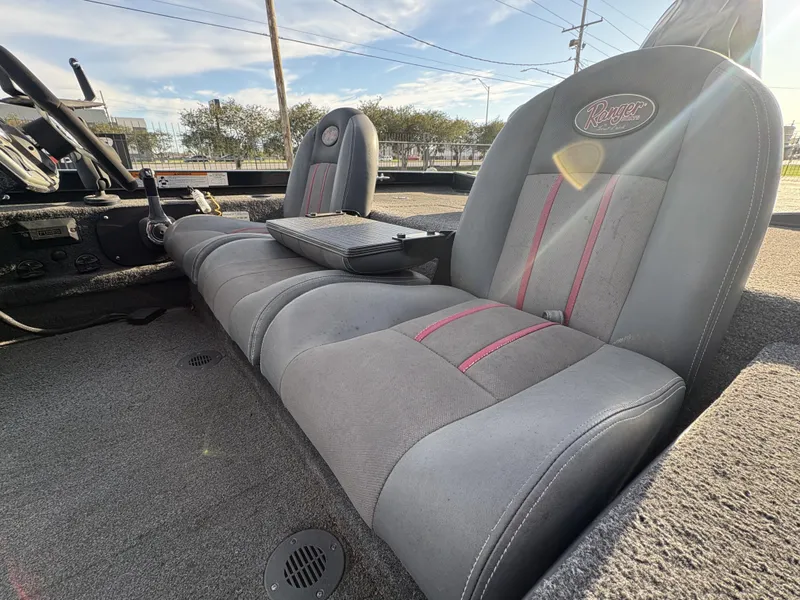 Slide: The Image of Ranger RT188 2016 - 8