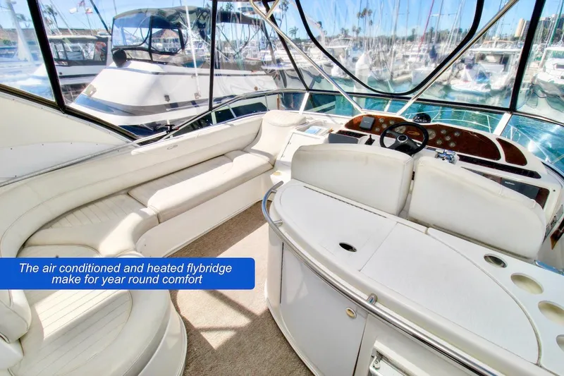 Slide: The Image of Luxurious 2002 Maxum 4600 SCB Limited Edition yacht flybridge with air conditioning and heating. - 8