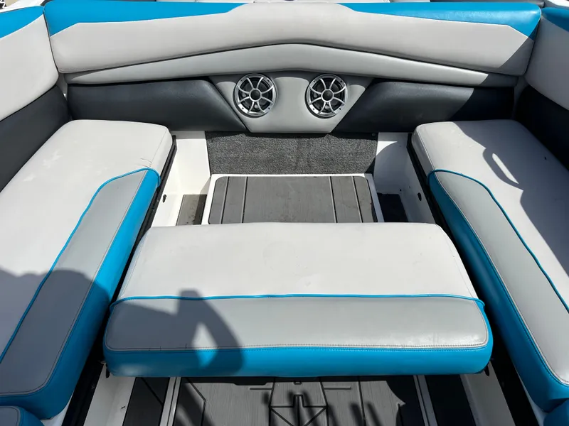 Slide: The Image of Axis A24 2018 - 12