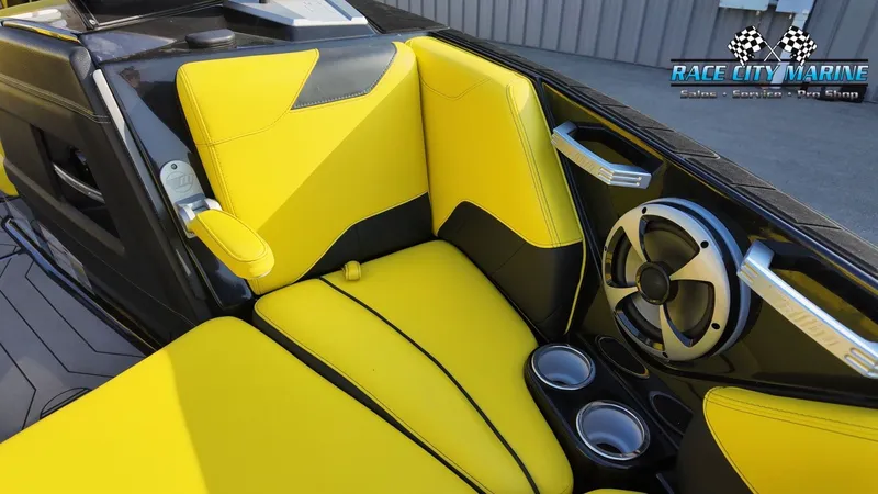 Slide: The Image of Malibu Wakesetter 23 LSV 2019 - 38