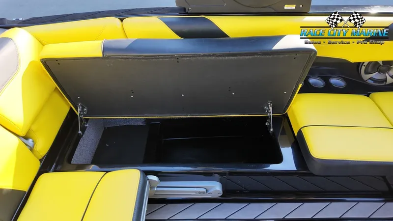 Slide: The Image of Malibu Wakesetter 23 LSV 2019 - 46