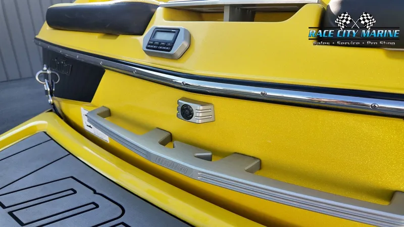Slide: The Image of Malibu Wakesetter 23 LSV 2019 - 53