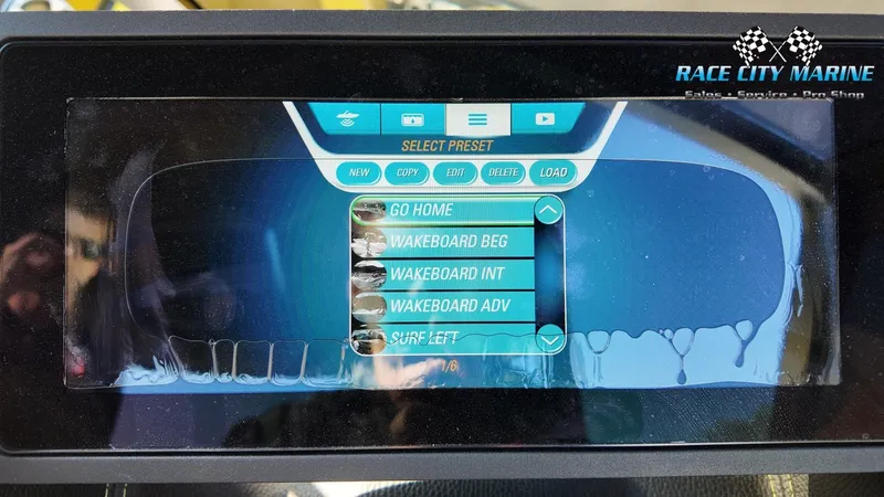 Slide: The Image of Malibu Wakesetter 23 LSV 2019 - 56