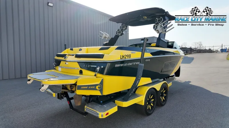 Slide: The Image of Malibu Wakesetter 23 LSV 2019 - 8