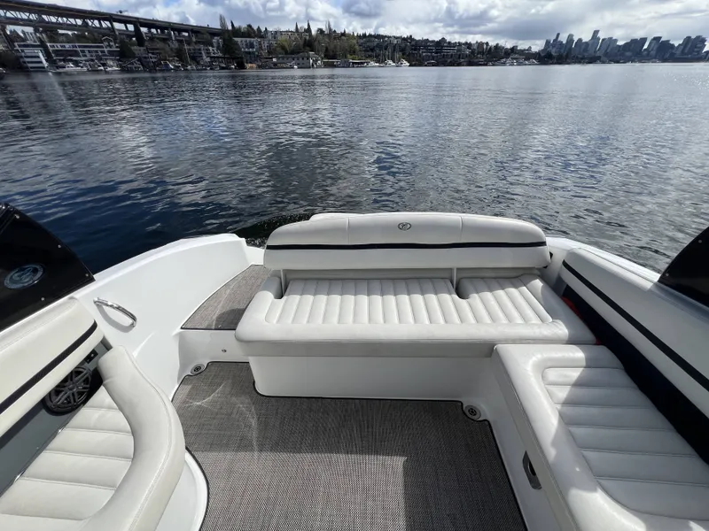 Slide: The Image of Cobalt R3 WSS Surf 2016 - 9