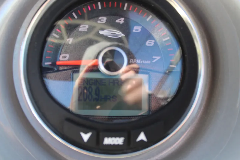 Slide: The Image of Chaparral 244 Sunesta 2017 - 21