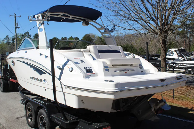 Slide: The Image of Chaparral 244 Sunesta 2017 - 3