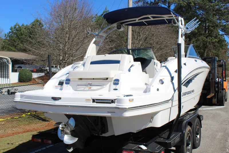 Slide: The Image of Chaparral 244 Sunesta 2017 - 7