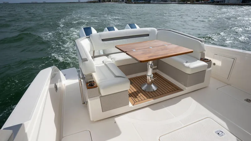 Slide: The Image of Tiara 38 LS 2024 - 22