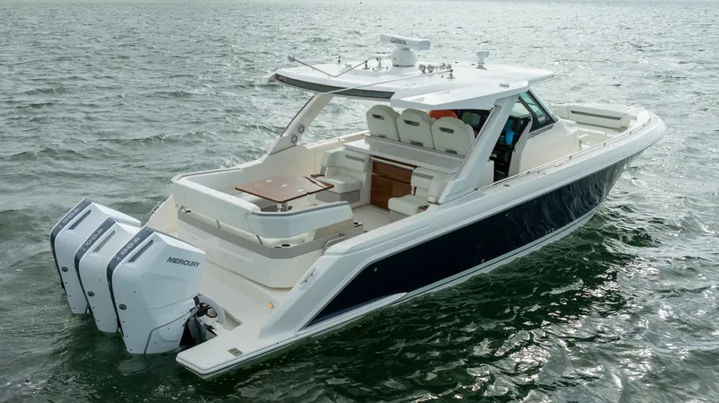 Slide: The Image of Tiara 38 LS 2024 - 3