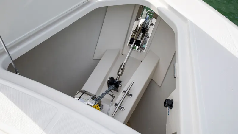 Slide: The Image of Tiara 38 LS 2024 - 32