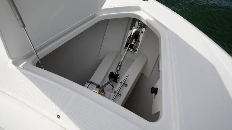 Slide: The Image of Tiara 38 LS 2024 - 33