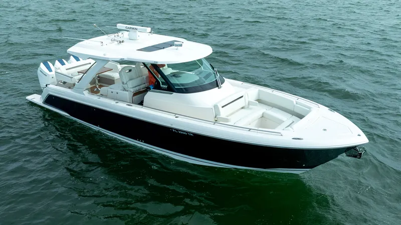 Slide: The Image of Tiara 38 LS 2024 - 4