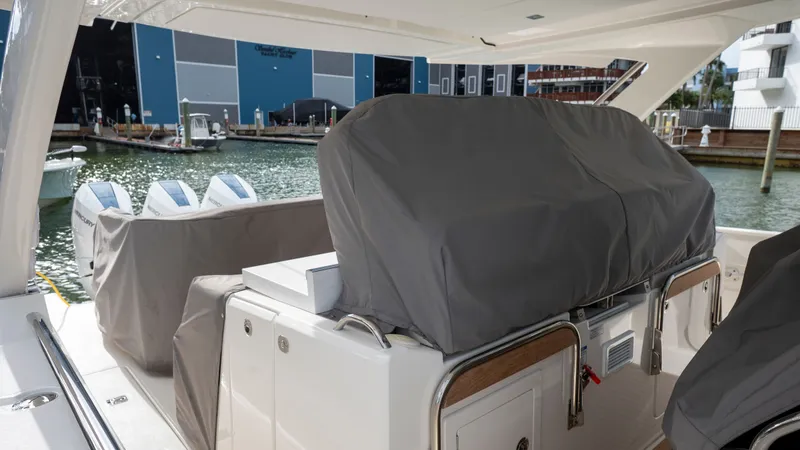 Slide: The Image of Tiara 38 LS 2024 - 41