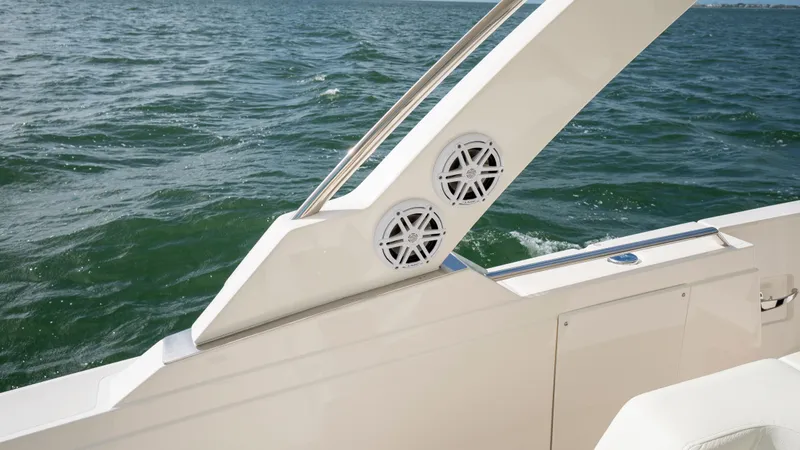 Slide: The Image of Tiara 38 LS 2024 - 43