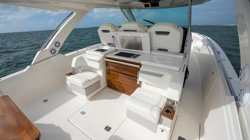 Slide: The Image of Tiara 38 LS 2024 - 49