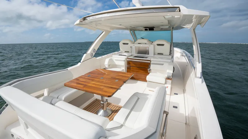 Slide: The Image of Tiara 38 LS 2024 - 50